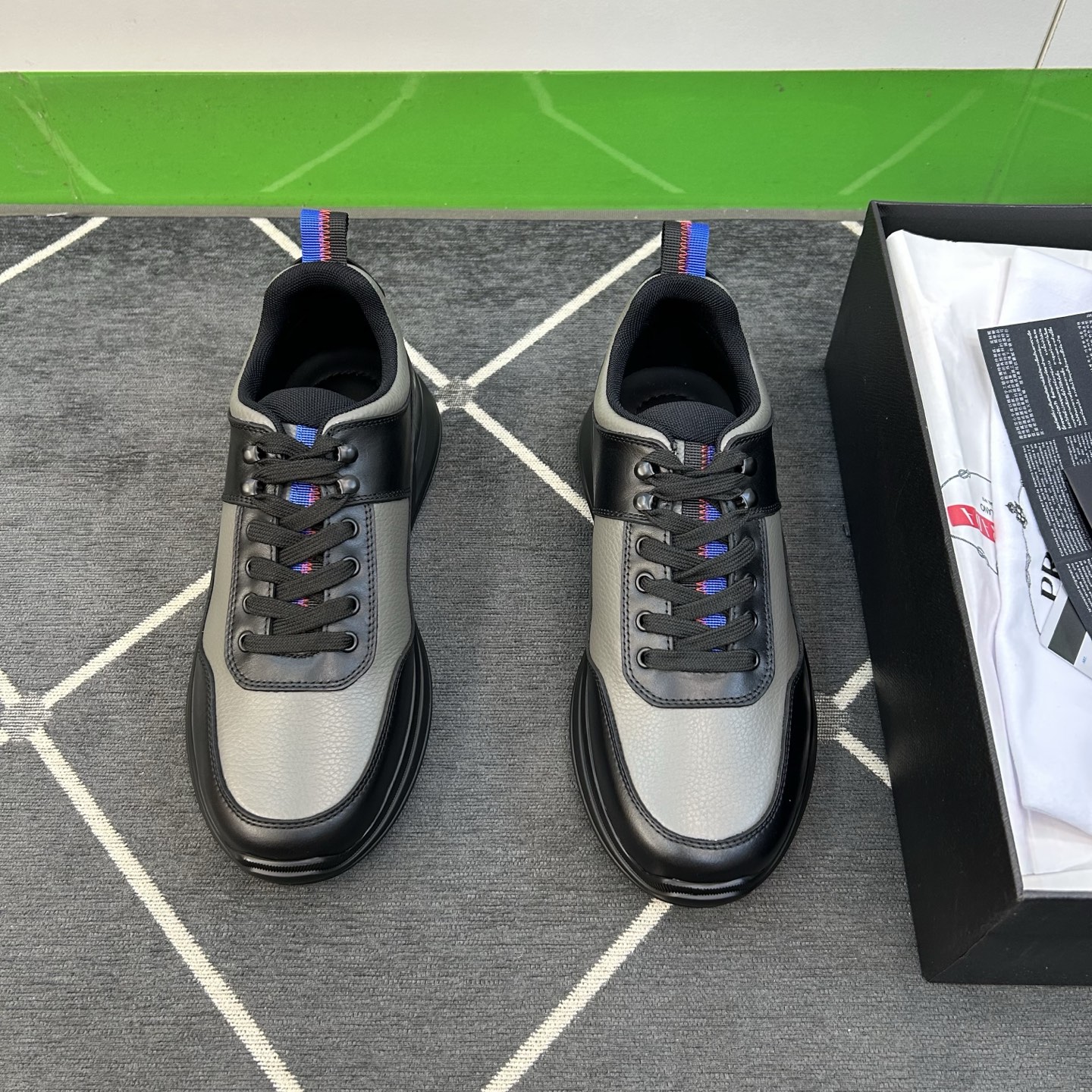⚠️【PR＊】⚠️高品级，顶尖工艺⚠️男士休闲款⚠️正码39一44(5－10）⚠️经典滑板鞋款！独特品牌