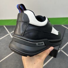 ⚠️【PR*】⚠️高品级,顶尖工艺⚠️男士休闲款⚠️正码39一44(5-10)⚠️经典滑板鞋款!独特品牌 ⚠️【PR*】⚠️高品级,顶尖工艺⚠️男士休闲款⚠️正码39一44(5-10)⚠️经典滑板鞋款!独特品牌