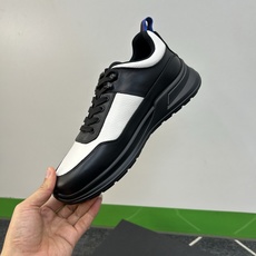 ⚠️【PR*】⚠️高品级,顶尖工艺⚠️男士休闲款⚠️正码39一44(5-10)⚠️经典滑板鞋款!独特品牌 ⚠️【PR*】⚠️高品级,顶尖工艺⚠️男士休闲款⚠️正码39一44(5-10)⚠️经典滑板鞋款!独特品牌