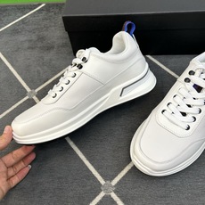 ⚠️【PR*】⚠️高品级,顶尖工艺⚠️男士休闲款⚠️正码39一44(5-10)⚠️经典滑板鞋款!独特品牌 ⚠️【PR*】⚠️高品级,顶尖工艺⚠️男士休闲款⚠️正码39一44(5-10)⚠️经典滑板鞋款!独特品牌