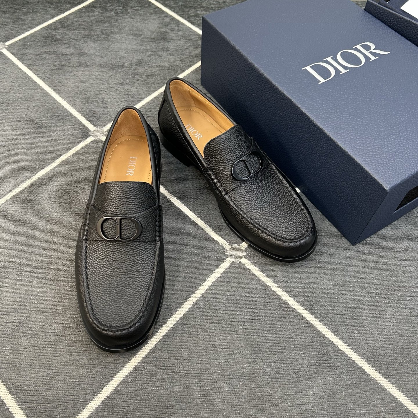 ⚠️【Dio*】⚠️男士时尚经典乐福鞋⚠️正码：39－44(6.5-9）⚠️时尚小皮鞋！🐂货！顶级手工艺