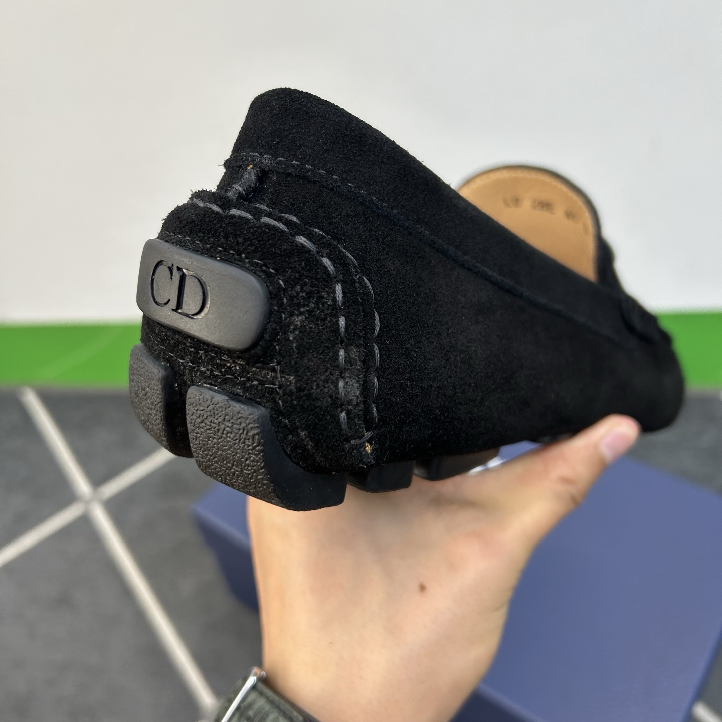 ⚠️【Dio*】⚠️驾车鞋！(豆豆款）⚠️高品质男士套脚款⚠️正码：39一44⚠️原版粒面感荔纹小牛皮！