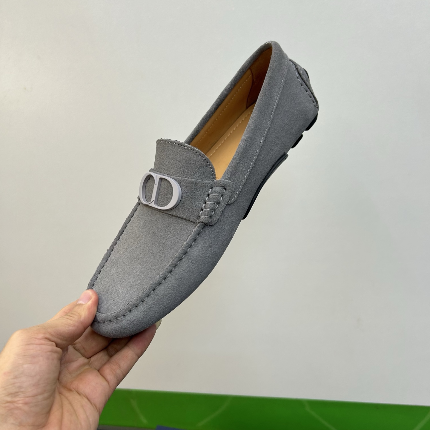 ⚠️【Dio*】⚠️驾车鞋！(豆豆款）⚠️高品质男士套脚款⚠️正码：39一44⚠️原版粒面感荔纹小牛皮！