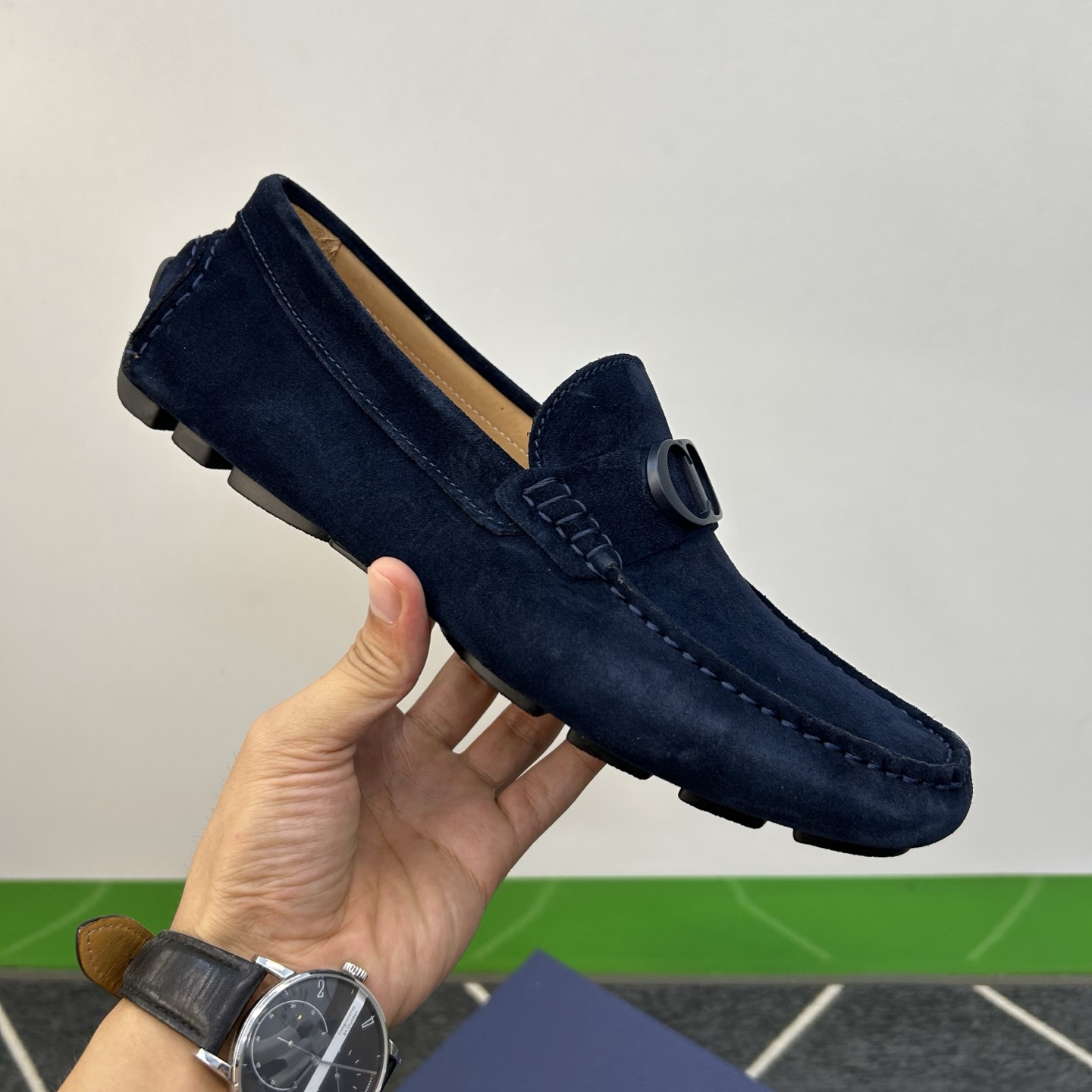 ⚠️【Dio*】⚠️驾车鞋！(豆豆款）⚠️高品质男士套脚款⚠️正码：39一44⚠️原版粒面感荔纹小牛皮！