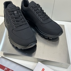 ⚠️【PR*】⚠️高品级,顶尖工艺⚠️男士休闲款⚠️正码39一44(5-10)⚠️独家原丝光布/小牛皮! ⚠️【PR*】⚠️高品级,顶尖工艺⚠️男士休闲款⚠️正码39一44(5-10)⚠️独家原丝光布/小牛皮!