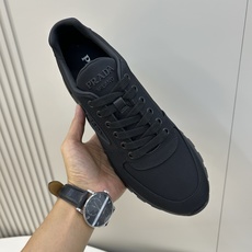 ⚠️【PR*】⚠️高品级,顶尖工艺⚠️男士休闲款⚠️正码39一44(5-10)⚠️独家原丝光布/小牛皮! ⚠️【PR*】⚠️高品级,顶尖工艺⚠️男士休闲款⚠️正码39一44(5-10)⚠️独家原丝光布/小牛皮!