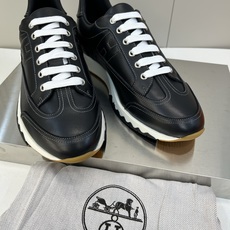 ⚠️【HMS*】⚠️高品质,顶尖工艺品⚠️男士时尚经典运动款⚠️正码:39-44(5一10)⚠️H的经典 ⚠️【HMS*】⚠️高品质,顶尖工艺品⚠️男士时尚经典运动款⚠️正码:39-44(5一10)⚠️H的经典