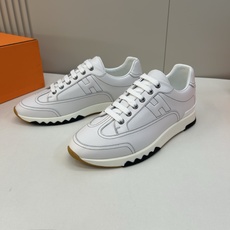 ⚠️【HMS*】⚠️高品质,顶尖工艺品⚠️男士时尚经典运动款⚠️正码:39-44(5一10)⚠️H的经典 ⚠️【HMS*】⚠️高品质,顶尖工艺品⚠️男士时尚经典运动款⚠️正码:39-44(5一10)⚠️H的经典