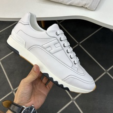 ⚠️【HMS*】⚠️高品质,顶尖工艺品⚠️男士时尚经典运动款⚠️正码:39-44(5一10)⚠️H的经典 ⚠️【HMS*】⚠️高品质,顶尖工艺品⚠️男士时尚经典运动款⚠️正码:39-44(5一10)⚠️H的经典