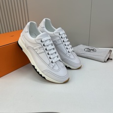 ⚠️【HMS*】⚠️高品质,顶尖工艺品⚠️男士时尚经典运动款⚠️正码:39-44(5一10)⚠️H的经典 ⚠️【HMS*】⚠️高品质,顶尖工艺品⚠️男士时尚经典运动款⚠️正码:39-44(5一10)⚠️H的经典