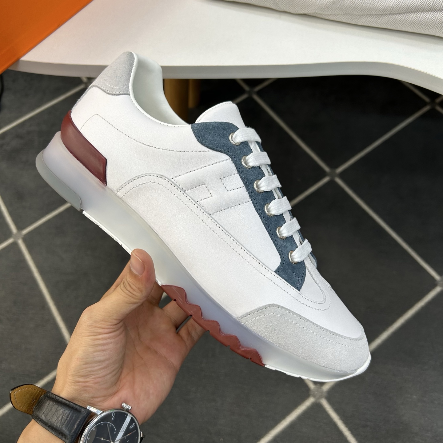 ⚠️【HMS*】⚠️高品质,顶尖工艺品⚠️男士时尚经典运动款⚠️正码:39-44(5一10)⚠️H的经典 ⚠️【HMS*】⚠️高品质,顶尖工艺品⚠️男士时尚经典运动款⚠️正码:39-44(5一10)⚠️H的经典