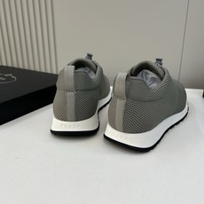 ⚠️【PRA*】⚠️高品级,顶尖工艺⚠️男士运动款正码:39一44(5-10)⚠️官网更新!原单高品。独 ⚠️【PRA*】⚠️高品级,顶尖工艺⚠️男士运动款正码:39一44(5-10)⚠️官网更新!原单高品。独