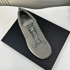 ⚠️【PRA*】⚠️高品级,顶尖工艺⚠️男士运动款正码:39一44(5-10)⚠️官网更新!原单高品。独 ⚠️【PRA*】⚠️高品级,顶尖工艺⚠️男士运动款正码:39一44(5-10)⚠️官网更新!原单高品。独
