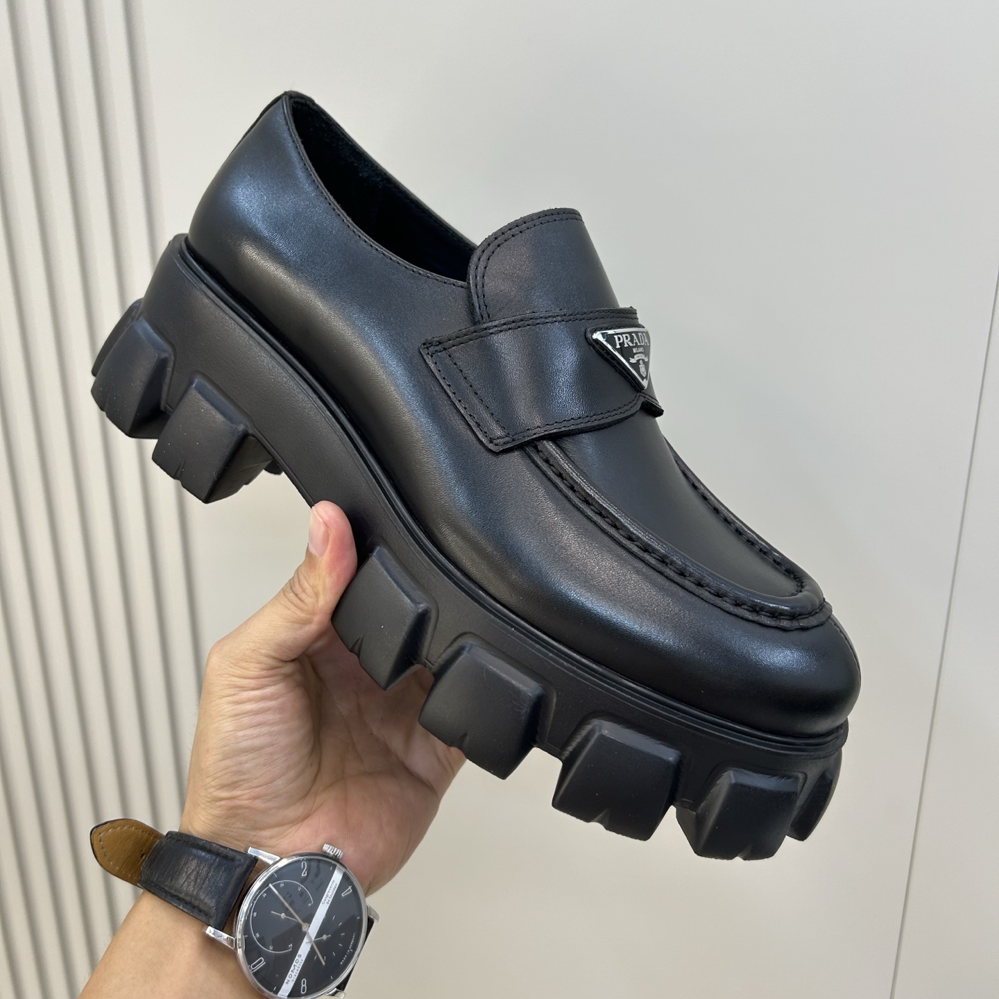 ⚠️【PRA＊】最新版本⚠️四季男士德比鞋⚠️正码：39一44，(5一10)⚠️轻便休闲商务款！🐂货！浅