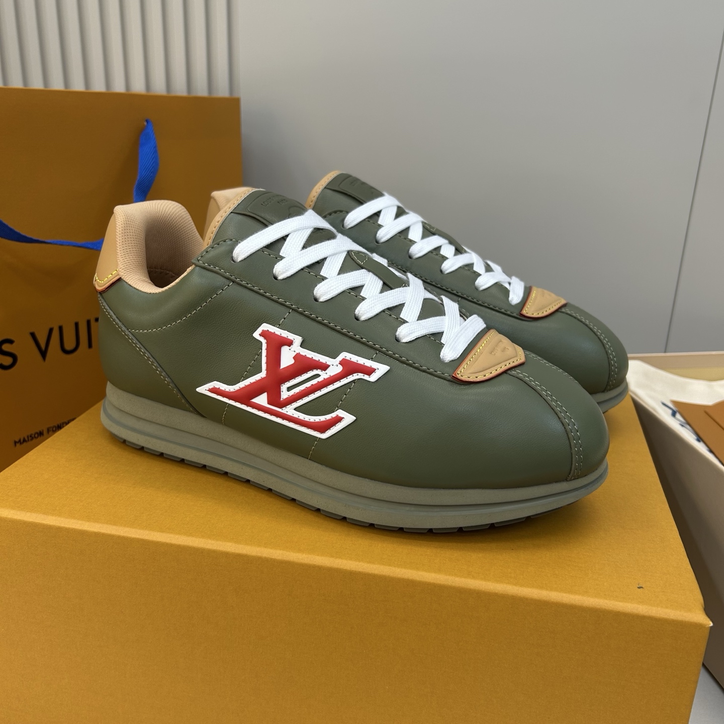 Кроссовки Louis Vuitton