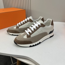 ⚠️【HMS*】⚠️高品质,顶尖工艺品⚠️男士时尚经典运动款⚠️正码:39-44(5一10)⚠️H的经典 ⚠️【HMS*】⚠️高品质,顶尖工艺品⚠️男士时尚经典运动款⚠️正码:39-44(5一10)⚠️H的经典