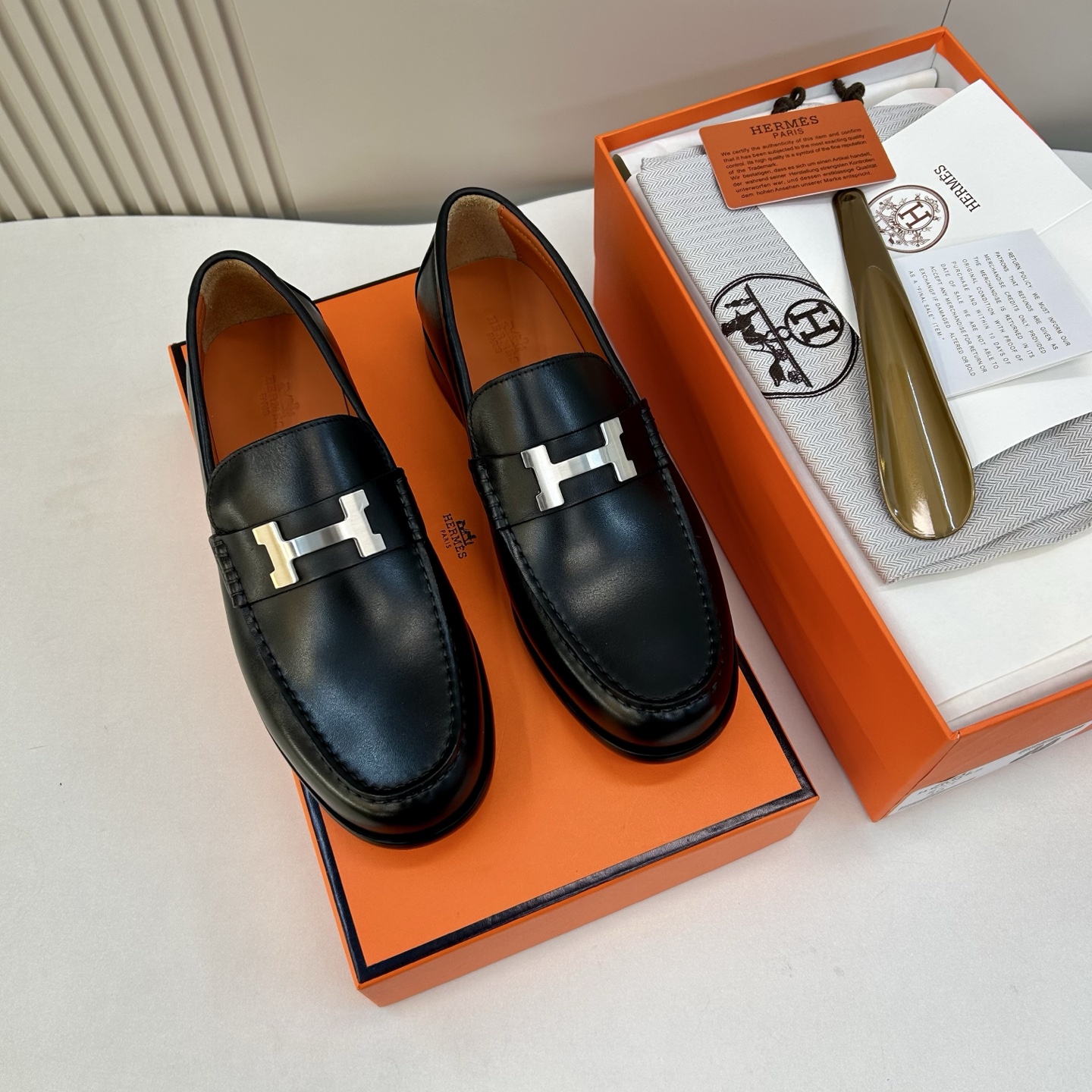⚠️【HMS＊】⚠️高品质，顶尖工艺品⚠️男士时尚经典乐福鞋⚠️正码：39－44(6.5一9）⚠️经典H