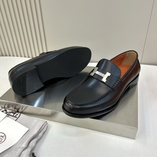 ⚠️【HMS*】⚠️高品质,顶尖工艺品⚠️男士时尚经典乐福鞋⚠️正码:39-44(6.5一9)⚠️经典H ⚠️【HMS*】⚠️高品质,顶尖工艺品⚠️男士时尚经典乐福鞋⚠️正码:39-44(6.5一9)⚠️经典H