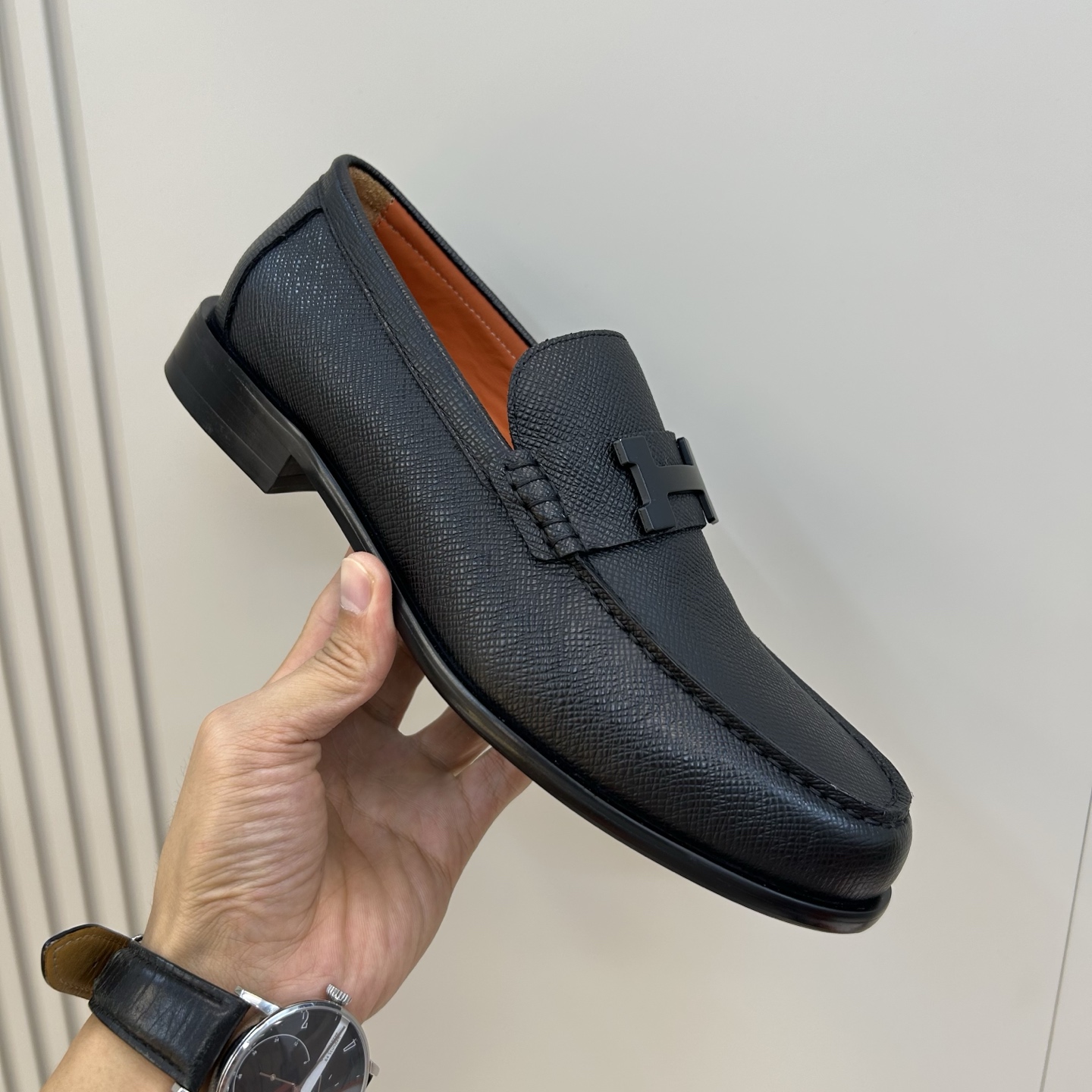 ⚠️【HMS＊】⚠️高品质，顶尖工艺品⚠️男士时尚经典乐福鞋⚠️正码：39－44(6.5一9）⚠️经典H