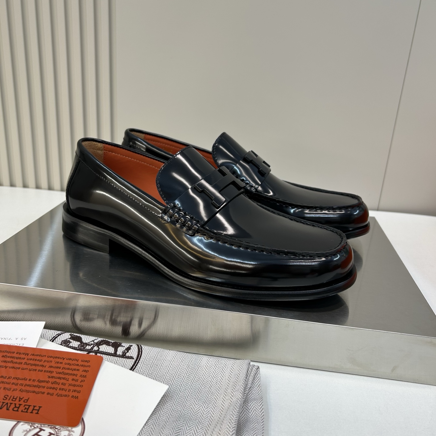 ⚠️【HMS*】⚠️高品质,顶尖工艺品⚠️男士时尚经典乐福鞋⚠️正码:39-44(6.5一9)⚠️经典H ⚠️【HMS*】⚠️高品质,顶尖工艺品⚠️男士时尚经典乐福鞋⚠️正码:39-44(6.5一9)⚠️经典H