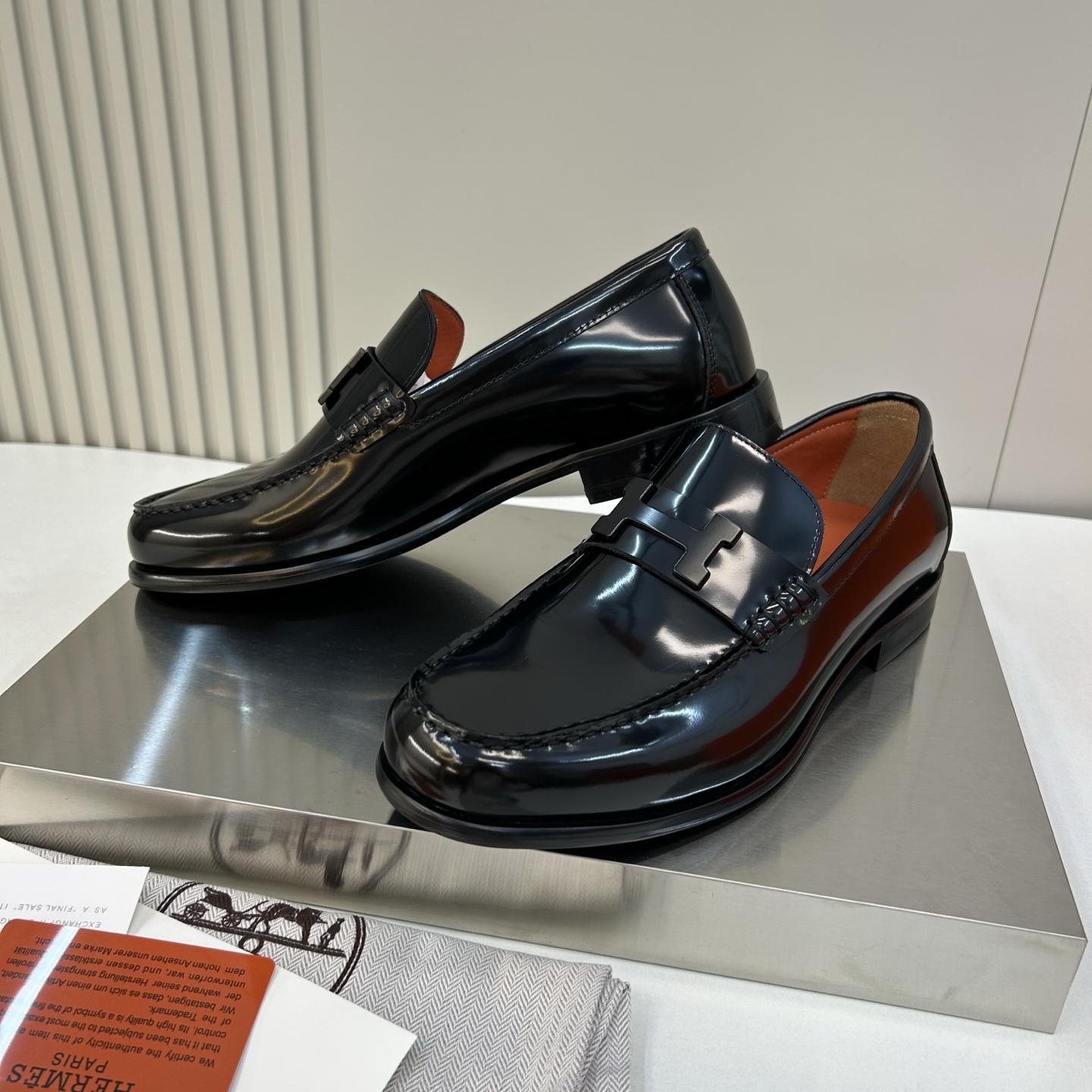⚠️【HMS*】⚠️高品质,顶尖工艺品⚠️男士时尚经典乐福鞋⚠️正码:39-44(6.5一9)⚠️经典H ⚠️【HMS*】⚠️高品质,顶尖工艺品⚠️男士时尚经典乐福鞋⚠️正码:39-44(6.5一9)⚠️经典H