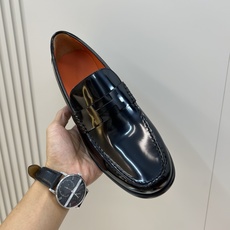 ⚠️【HMS*】⚠️高品质,顶尖工艺品⚠️男士时尚经典乐福鞋⚠️正码:39-44(6.5一9)⚠️经典H ⚠️【HMS*】⚠️高品质,顶尖工艺品⚠️男士时尚经典乐福鞋⚠️正码:39-44(6.5一9)⚠️经典H