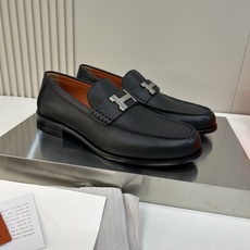 ⚠️【HMS*】⚠️高品质,顶尖工艺品⚠️男士时尚经典乐福鞋⚠️正码:39-44(6.5一9)⚠️经典H ⚠️【HMS*】⚠️高品质,顶尖工艺品⚠️男士时尚经典乐福鞋⚠️正码:39-44(6.5一9)⚠️经典H