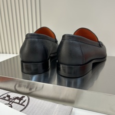 ⚠️【HMS*】⚠️高品质,顶尖工艺品⚠️男士时尚经典乐福鞋⚠️正码:39-44(6.5一9)⚠️经典H ⚠️【HMS*】⚠️高品质,顶尖工艺品⚠️男士时尚经典乐福鞋⚠️正码:39-44(6.5一9)⚠️经典H