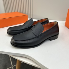 ⚠️【HMS*】⚠️高品质,顶尖工艺品⚠️男士时尚经典乐福鞋⚠️正码:39-44(6.5一9)⚠️经典H ⚠️【HMS*】⚠️高品质,顶尖工艺品⚠️男士时尚经典乐福鞋⚠️正码:39-44(6.5一9)⚠️经典H