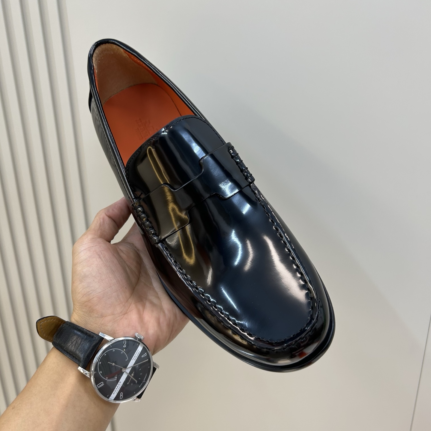 ⚠️【HMS＊】⚠️高品质，顶尖工艺品⚠️男士时尚经典乐福鞋⚠️正码：39－44(6.5一9）⚠️经典H