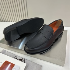 ⚠️【HMS*】⚠️高品质,顶尖工艺品⚠️男士时尚经典乐福鞋⚠️正码:39-44(6.5一9)⚠️经典H ⚠️【HMS*】⚠️高品质,顶尖工艺品⚠️男士时尚经典乐福鞋⚠️正码:39-44(6.5一9)⚠️经典H