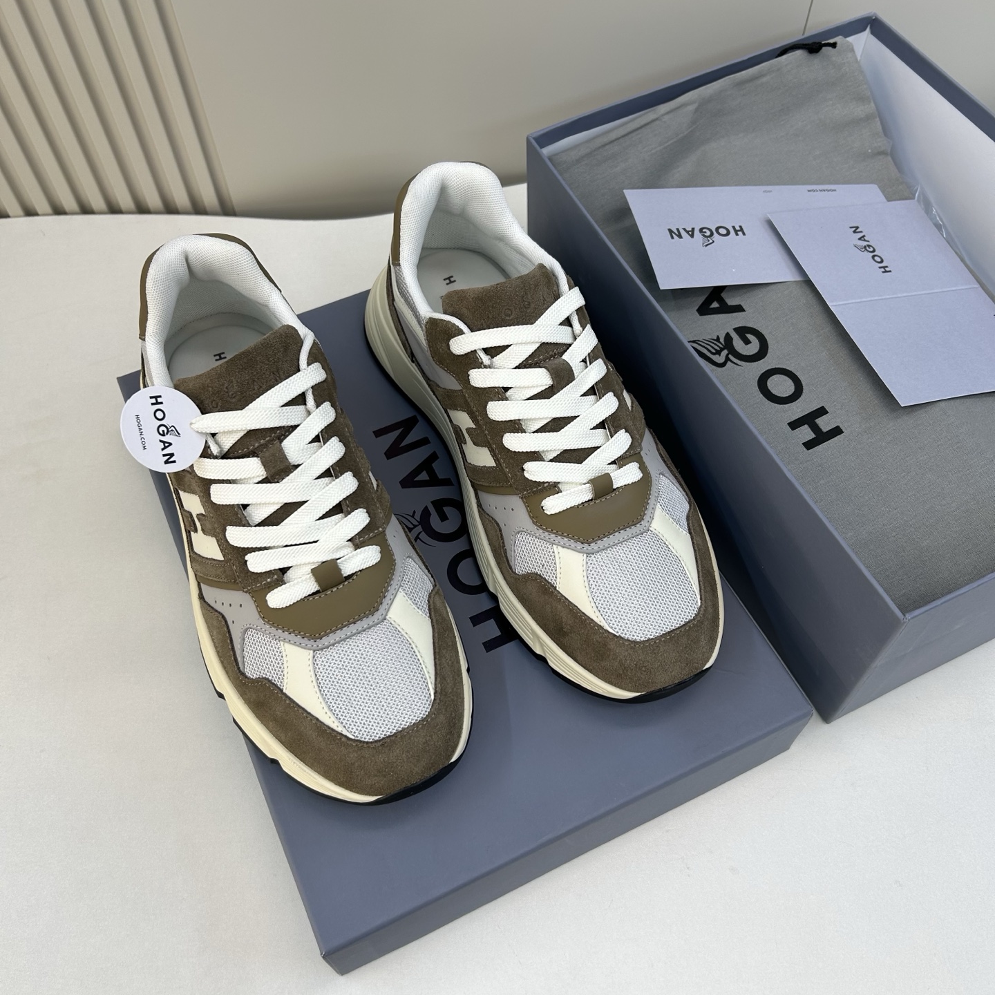 Мужские кроссовки Hogan