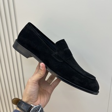 ⚠️【SF】⚠️顶尖工艺品⚠️时尚正装皮底⚠️正码:39一44,(6.5-9)⚠️最新版本🐂货!原单品! ⚠️【SF】⚠️顶尖工艺品⚠️时尚正装皮底⚠️正码:39一44,(6.5-9)⚠️最新版本🐂货!原单品!