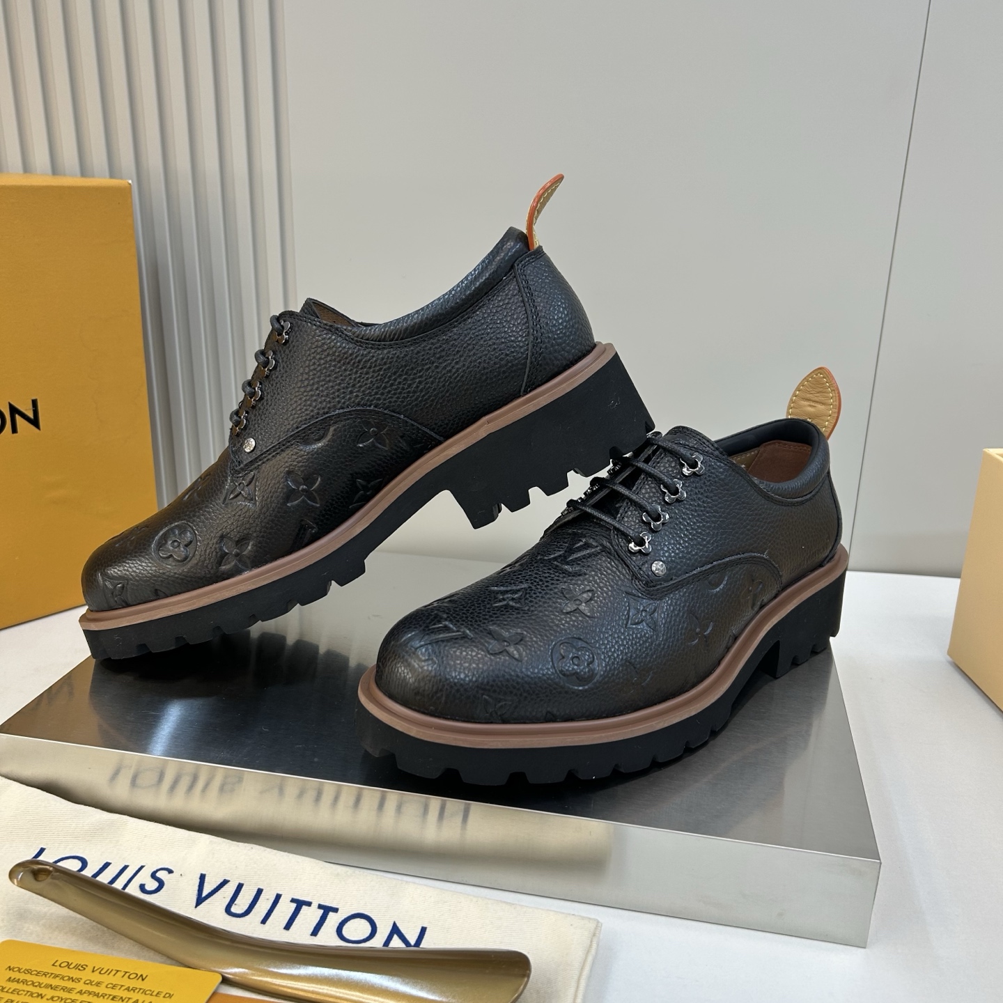 ⚠️【LO **V】⚠️高品质,顶尖工艺品⚠️男士时尚经典乐福鞋⚠️正码:39-44(6.5一9)⚠️ ⚠️【LO **V】⚠️高品质,顶尖工艺品⚠️男士时尚经典乐福鞋⚠️正码:39-44(6.5一9)⚠️