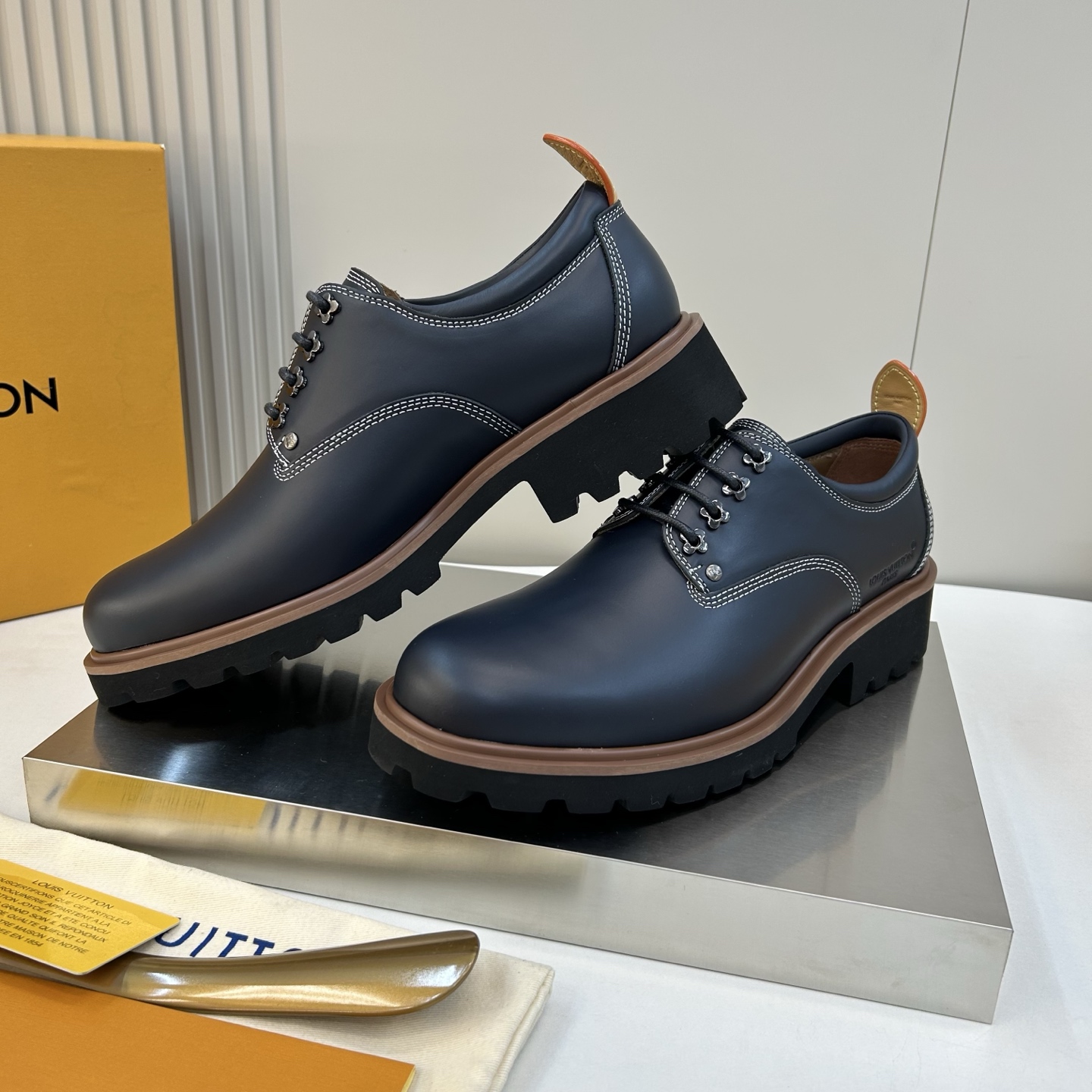 ⚠️【LO **V】⚠️高品质,顶尖工艺品⚠️男士时尚经典乐福鞋⚠️正码:39-44(6.5一9)⚠️ ⚠️【LO **V】⚠️高品质,顶尖工艺品⚠️男士时尚经典乐福鞋⚠️正码:39-44(6.5一9)⚠️