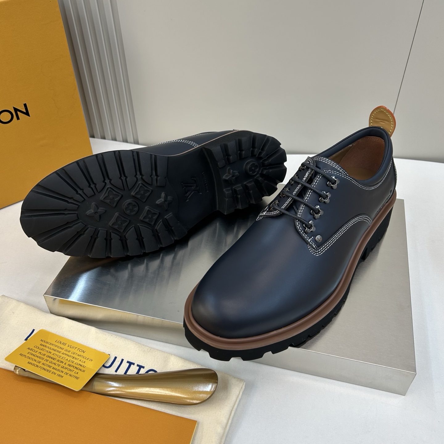 ⚠️【LO **V】⚠️高品质,顶尖工艺品⚠️男士时尚经典乐福鞋⚠️正码:39-44(6.5一9)⚠️ ⚠️【LO **V】⚠️高品质,顶尖工艺品⚠️男士时尚经典乐福鞋⚠️正码:39-44(6.5一9)⚠️