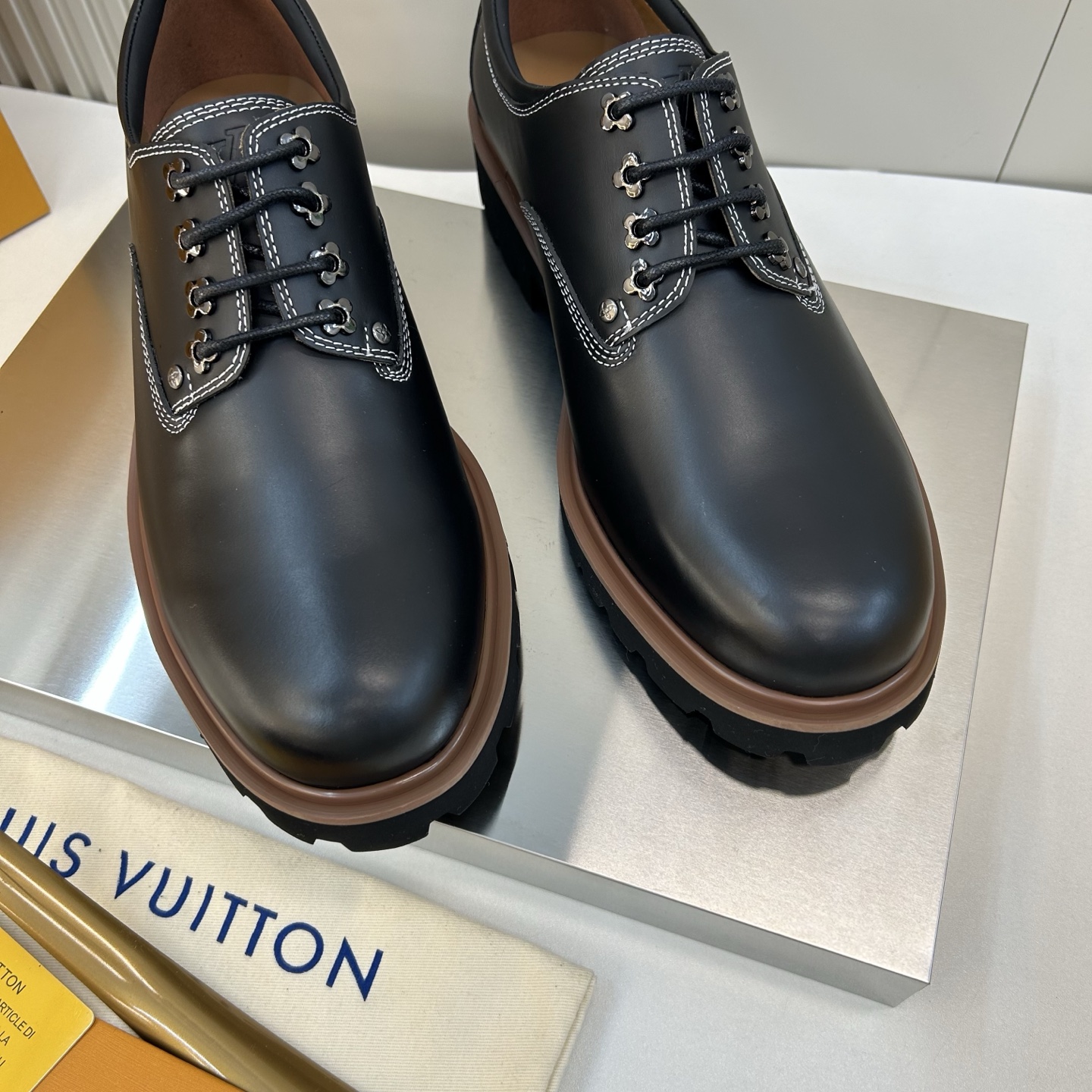 ⚠️【LO **V】⚠️高品质,顶尖工艺品⚠️男士时尚经典乐福鞋⚠️正码:39-44(6.5一9)⚠️ ⚠️【LO **V】⚠️高品质,顶尖工艺品⚠️男士时尚经典乐福鞋⚠️正码:39-44(6.5一9)⚠️