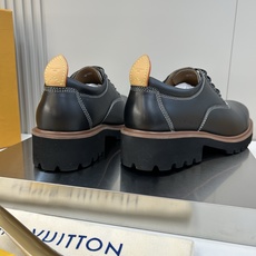⚠️【LO **V】⚠️高品质,顶尖工艺品⚠️男士时尚经典乐福鞋⚠️正码:39-44(6.5一9)⚠️ ⚠️【LO **V】⚠️高品质,顶尖工艺品⚠️男士时尚经典乐福鞋⚠️正码:39-44(6.5一9)⚠️