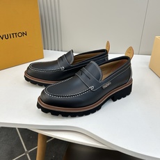 ⚠️【LO **V】⚠️高品质,顶尖工艺品⚠️男士时尚经典乐福鞋⚠️正码:39-44(6.5一9)⚠️ ⚠️【LO **V】⚠️高品质,顶尖工艺品⚠️男士时尚经典乐福鞋⚠️正码:39-44(6.5一9)⚠️