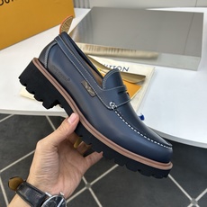 ⚠️【LO **V】⚠️高品质,顶尖工艺品⚠️男士时尚经典乐福鞋⚠️正码:39-44(6.5一9)⚠️ ⚠️【LO **V】⚠️高品质,顶尖工艺品⚠️男士时尚经典乐福鞋⚠️正码:39-44(6.5一9)⚠️