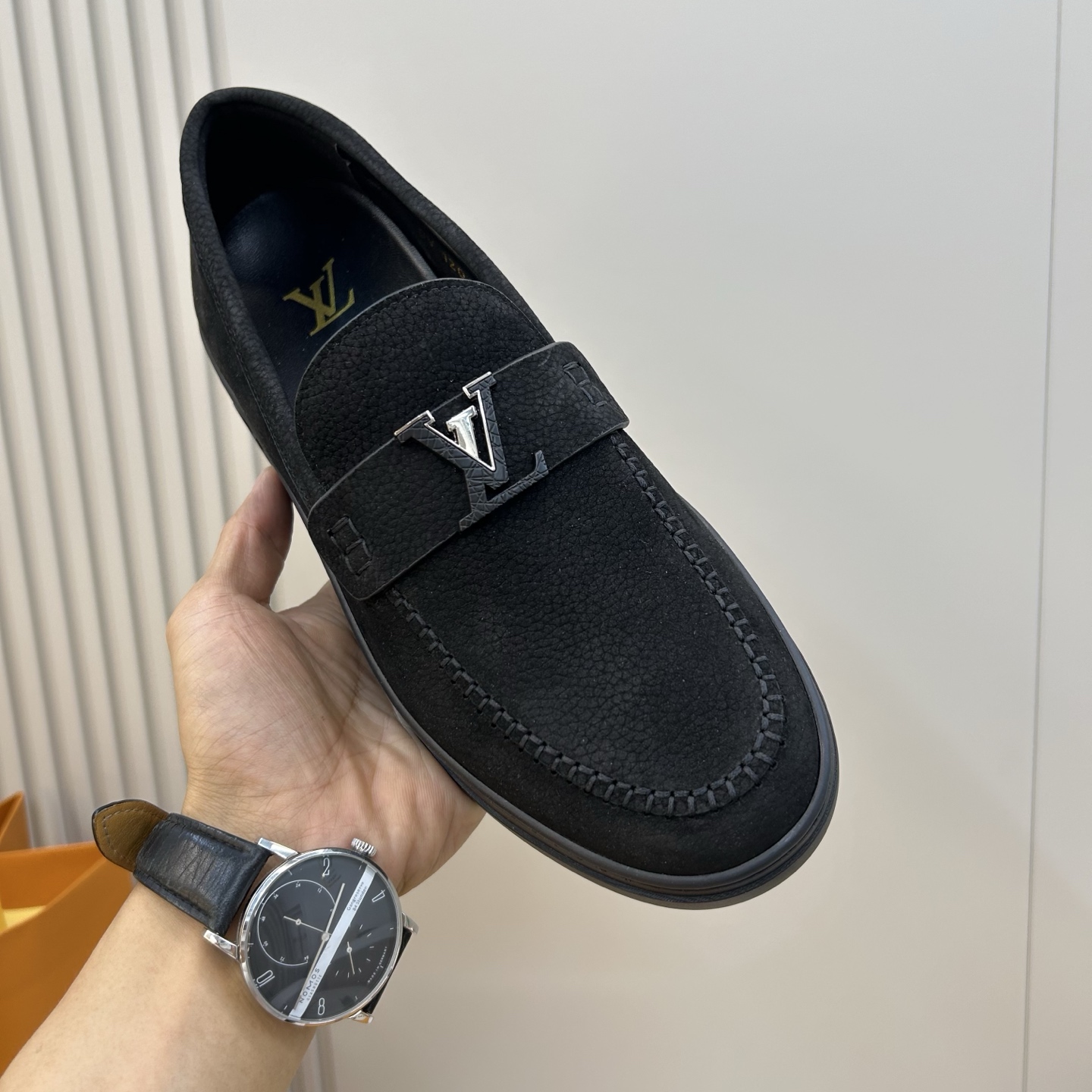 ⚠️【LO **V】⚠️高品质,顶尖工艺品⚠️男士时尚乐福鞋⚠️正码:39-44(5 -10)⚠️经典 ⚠️【LO **V】⚠️高品质,顶尖工艺品⚠️男士时尚乐福鞋⚠️正码:39-44(5 -10)⚠️经典