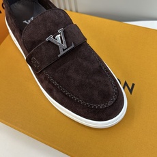 ⚠️【LO **V】⚠️高品质,顶尖工艺品⚠️男士时尚乐福鞋⚠️正码:39-44(5 -10)⚠️经典 ⚠️【LO **V】⚠️高品质,顶尖工艺品⚠️男士时尚乐福鞋⚠️正码:39-44(5 -10)⚠️经典