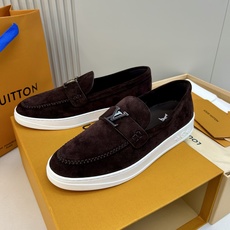 ⚠️【LO **V】⚠️高品质,顶尖工艺品⚠️男士时尚乐福鞋⚠️正码:39-44(5 -10)⚠️经典 ⚠️【LO **V】⚠️高品质,顶尖工艺品⚠️男士时尚乐福鞋⚠️正码:39-44(5 -10)⚠️经典