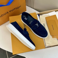⚠️【LO **V】⚠️高品质,顶尖工艺品⚠️男士时尚乐福鞋⚠️正码:39-44(5 -10)⚠️经典 ⚠️【LO **V】⚠️高品质,顶尖工艺品⚠️男士时尚乐福鞋⚠️正码:39-44(5 -10)⚠️经典