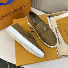 ⚠️【LO **V】⚠️高品质,顶尖工艺品⚠️男士时尚乐福鞋⚠️正码:39-44(5 -10)⚠️经典 ⚠️【LO **V】⚠️高品质,顶尖工艺品⚠️男士时尚乐福鞋⚠️正码:39-44(5 -10)⚠️经典