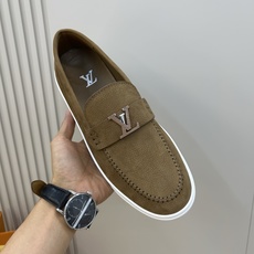 ⚠️【LO **V】⚠️高品质,顶尖工艺品⚠️男士时尚乐福鞋⚠️正码:39-44(5 -10)⚠️经典 ⚠️【LO **V】⚠️高品质,顶尖工艺品⚠️男士时尚乐福鞋⚠️正码:39-44(5 -10)⚠️经典