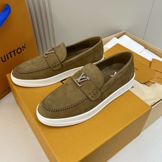 ⚠️【LO **V】⚠️高品质,顶尖工艺品⚠️男士时尚乐福鞋⚠️正码:39-44(5 -10)⚠️经典 ⚠️【LO **V】⚠️高品质,顶尖工艺品⚠️男士时尚乐福鞋⚠️正码:39-44(5 -10)⚠️经典