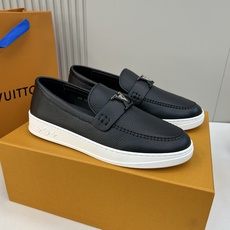 ⚠️【LO **V】⚠️高品质,顶尖工艺品⚠️男士时尚乐福鞋⚠️正码:39-44(5 -10)⚠️经典 ⚠️【LO **V】⚠️高品质,顶尖工艺品⚠️男士时尚乐福鞋⚠️正码:39-44(5 -10)⚠️经典