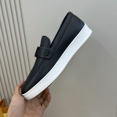 ⚠️【LO **V】⚠️高品质,顶尖工艺品⚠️男士时尚乐福鞋⚠️正码:39-44(5 -10)⚠️经典 ⚠️【LO **V】⚠️高品质,顶尖工艺品⚠️男士时尚乐福鞋⚠️正码:39-44(5 -10)⚠️经典