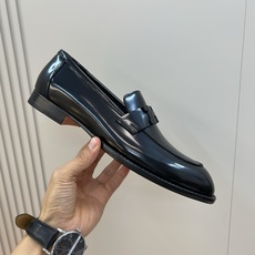 ⚠️【HMS*】皮底款⚠️高端定制工艺⚠️男士真皮底小皮鞋⚠️正码:39-44 ⚠️🐂货!经典德比鞋!绅 ⚠️【HMS*】皮底款⚠️高端定制工艺⚠️男士真皮底小皮鞋⚠️正码:39-44 ⚠️🐂货!经典德比鞋!绅